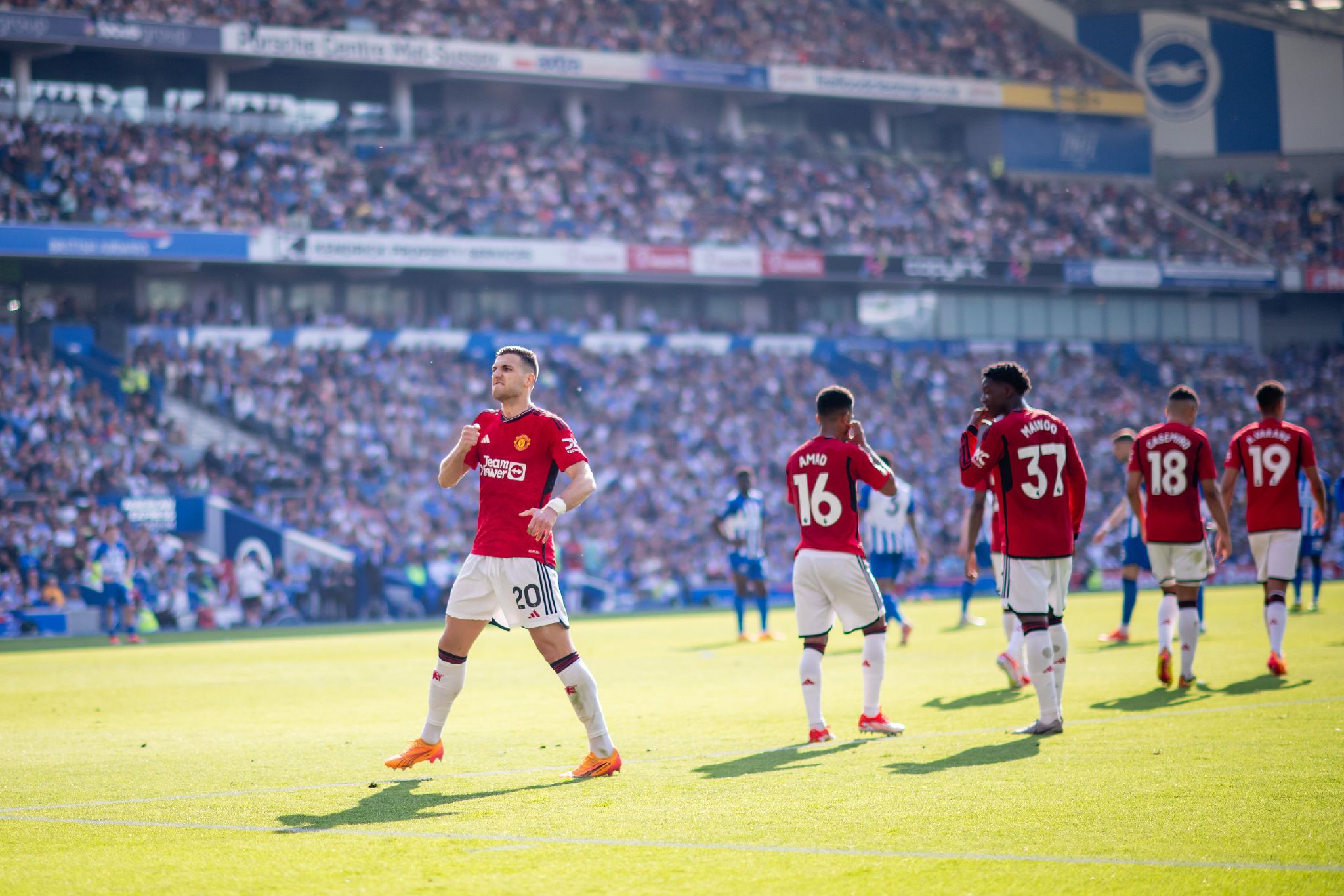 借此机会 借此机会