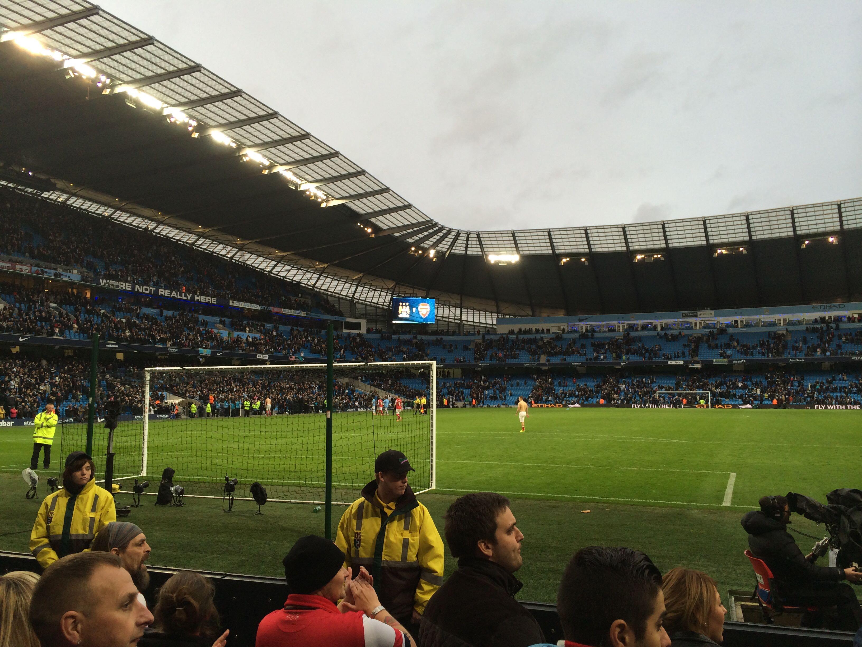 球迷朋友們 球迷朋友們